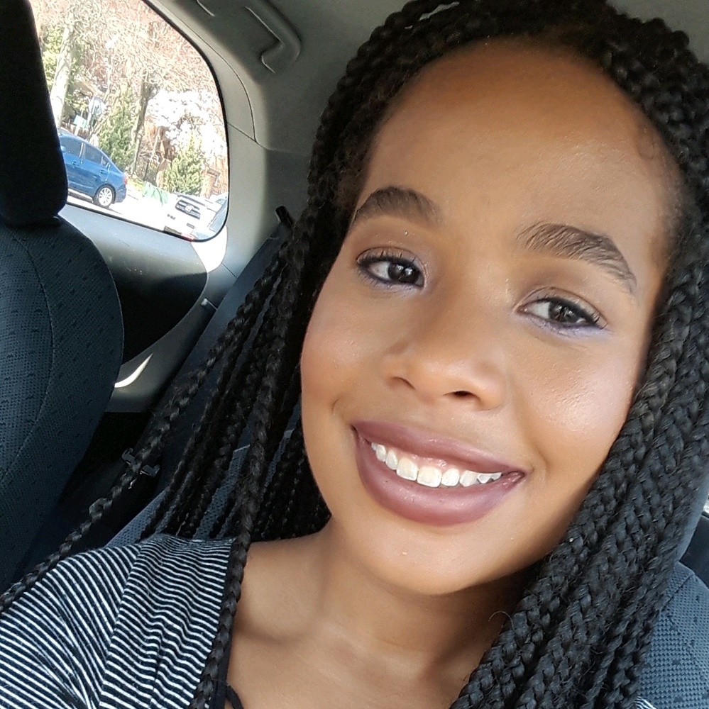 Meet your Posher, Rae'ven